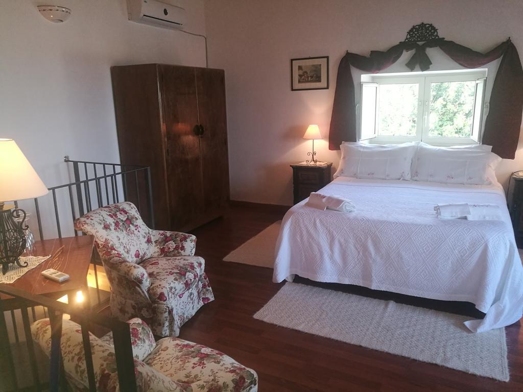 Il Baglio Di Kharrub Rural Guest House Pozzallo Bagian luar foto